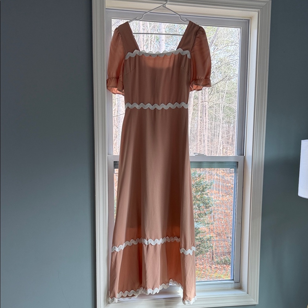 Chic Maxi Dress with White Detailing